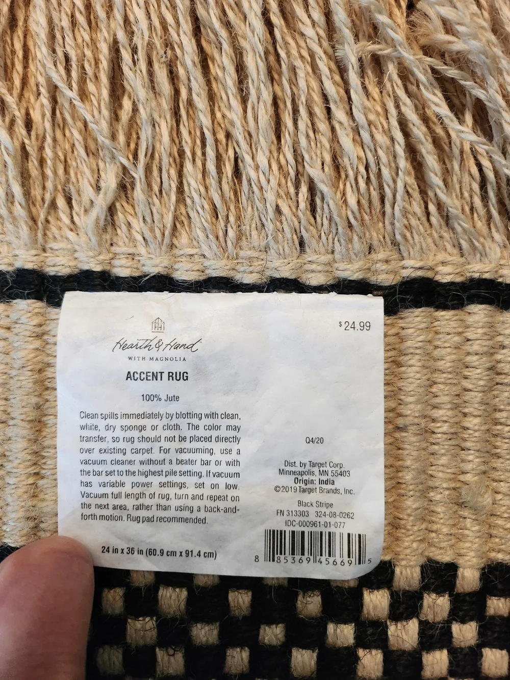 Handwoven Fringe Area Rug - Black & Cream